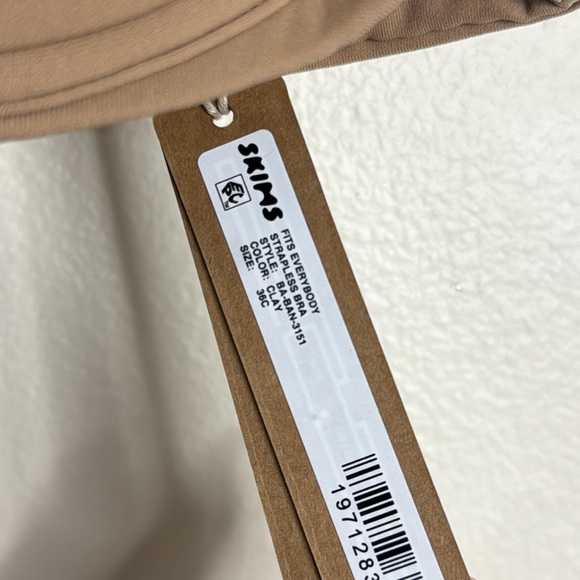 Skims fits everybody strapless bra in color clay size 36C - Picture 5 of 10